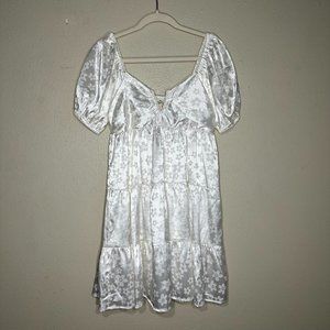 NWT Floral Satin Jacquard White Bridal Mini Dress